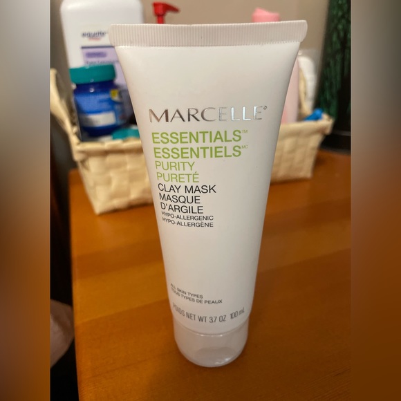 Marcelle Clay mask - Picture 2 of 3